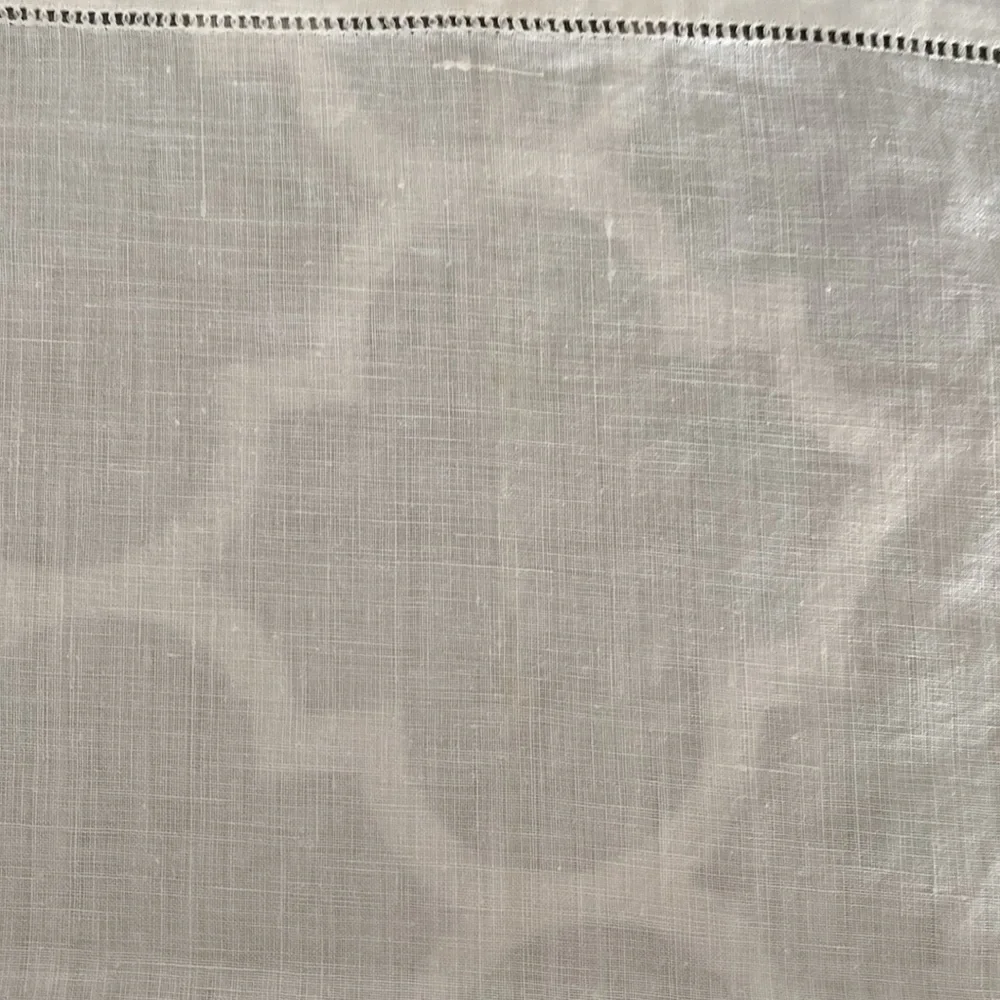 Vintage White Cotton/Linen Blend Handkerchief - Picture 8 of 9